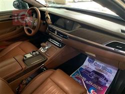 جنسس G90